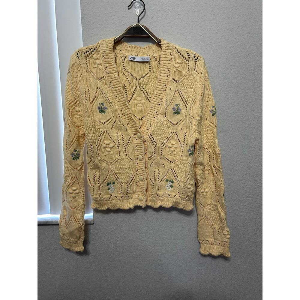 Zara Knit Cardigan Cotton Floral Embroidered Sz Large Butter Yellow Twee - Picture 2 of 9
